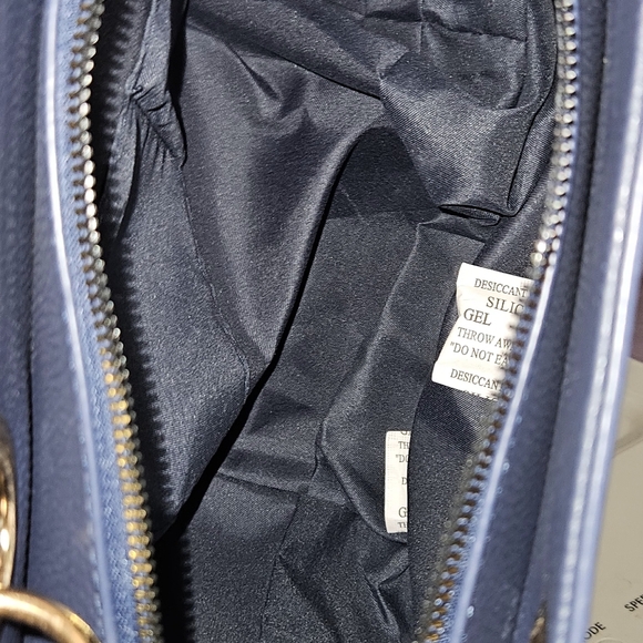 Badgley Mischka Tote with Chain Logo Eyelet in Dark Navy BRAND NEW! - Picture 9 of 14